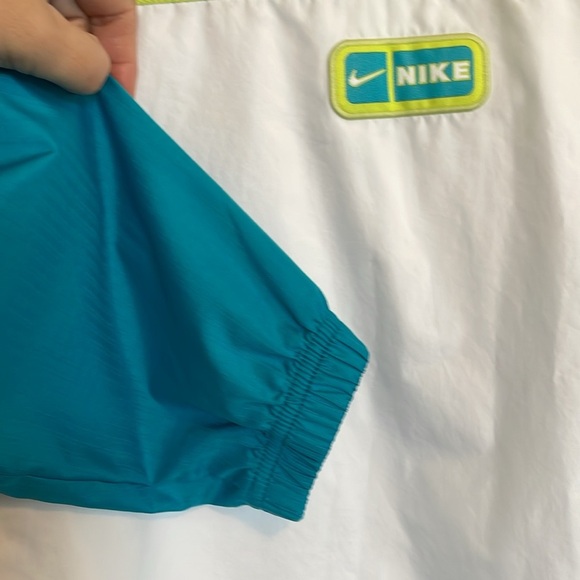 VTG 1990s sz M Nike windbreaker over head jacket, zip-up, color-block design - Picture 10 of 10